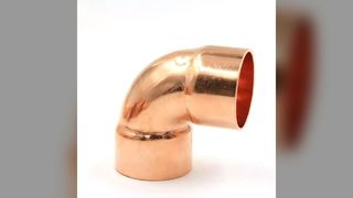 Copper Alloy Elbows: Resilient flow control for corrosive and high-temperature media.