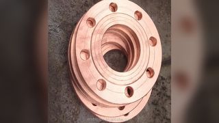 Copper Alloy Flanges: Premium corrosion resistance for demanding marine and industrial systems.