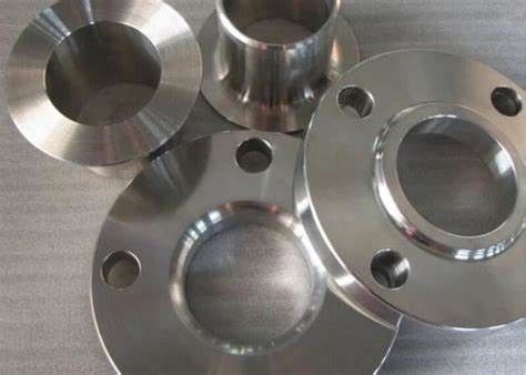 High Temp CuNi Weld Neck Flange Black Paint Corrosion Resistant Fertilizer Plant Fitting